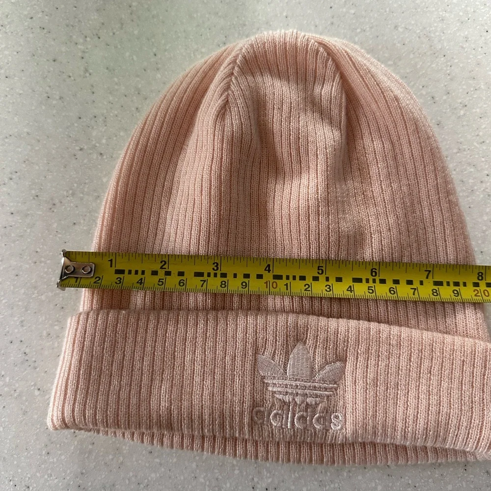 Adidas Peach Ribbed acrylic Beanie Hat! Soft! Embroidered logo. One size.